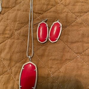 Kendra Scott earrings and necklace